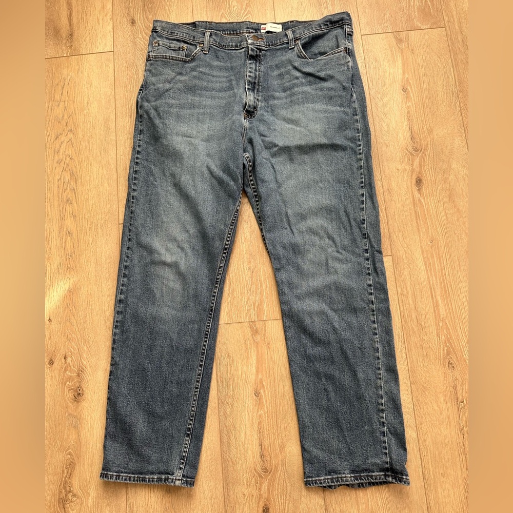 Wrangler Relaxed Fit Dark Blue Jeans 40x32